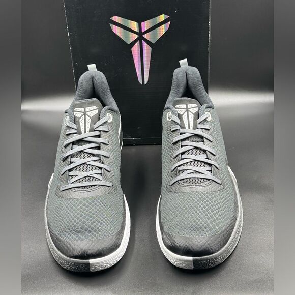 Nike Mamba Focus TB 'Black' - Picture 1 of 13